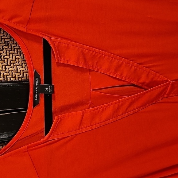 Beautiful Orange Tunic by Banana Republic - Picture 2 of 4